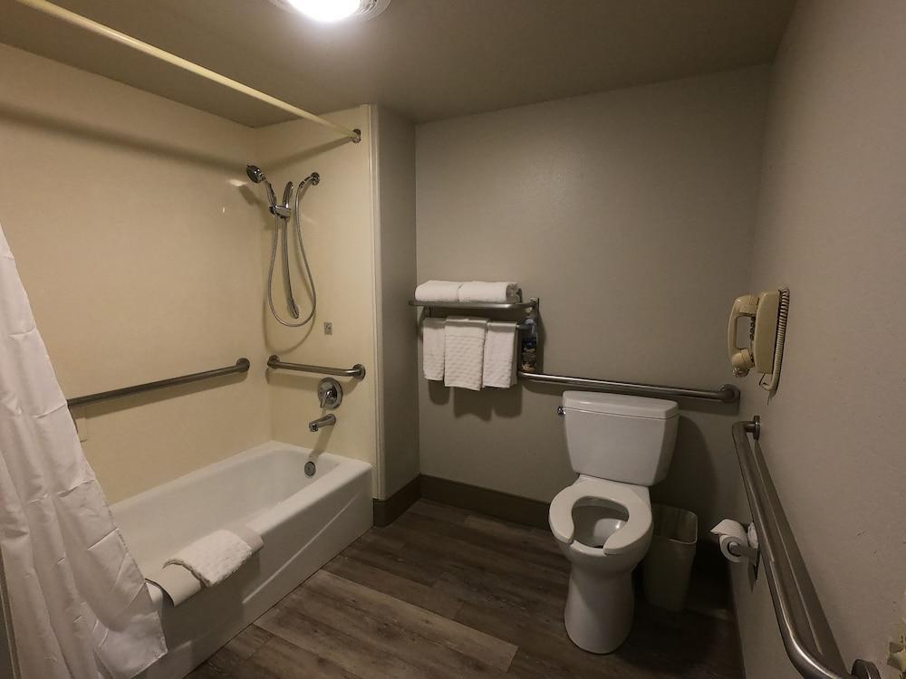 Motel Western & Lemoore